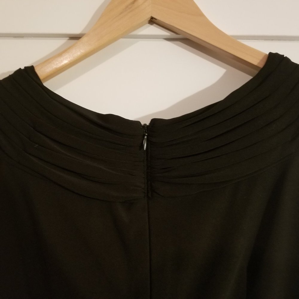 Eliza J Black Knee Length Dress - Picture 5 of 8